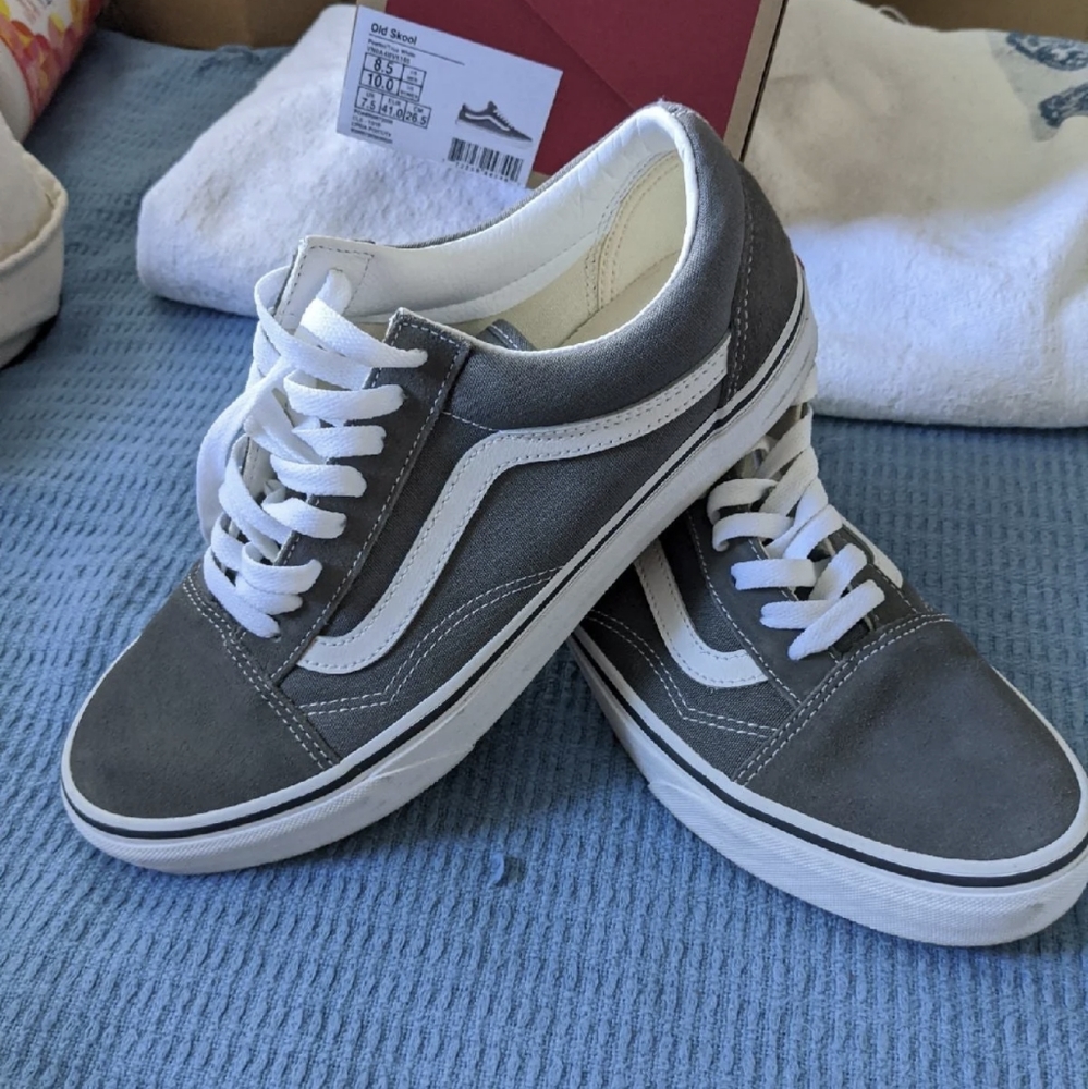Vans old skool women's 10